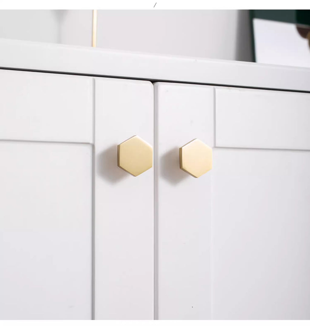 POIGNEES ET BOUTONS - GRAMMICHELE - HAUSSLYON