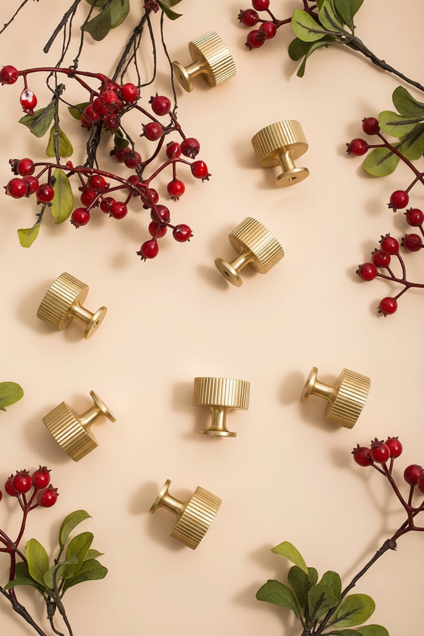 POIGNEES ET BOUTONS - TURIN II - HAUSSLYON