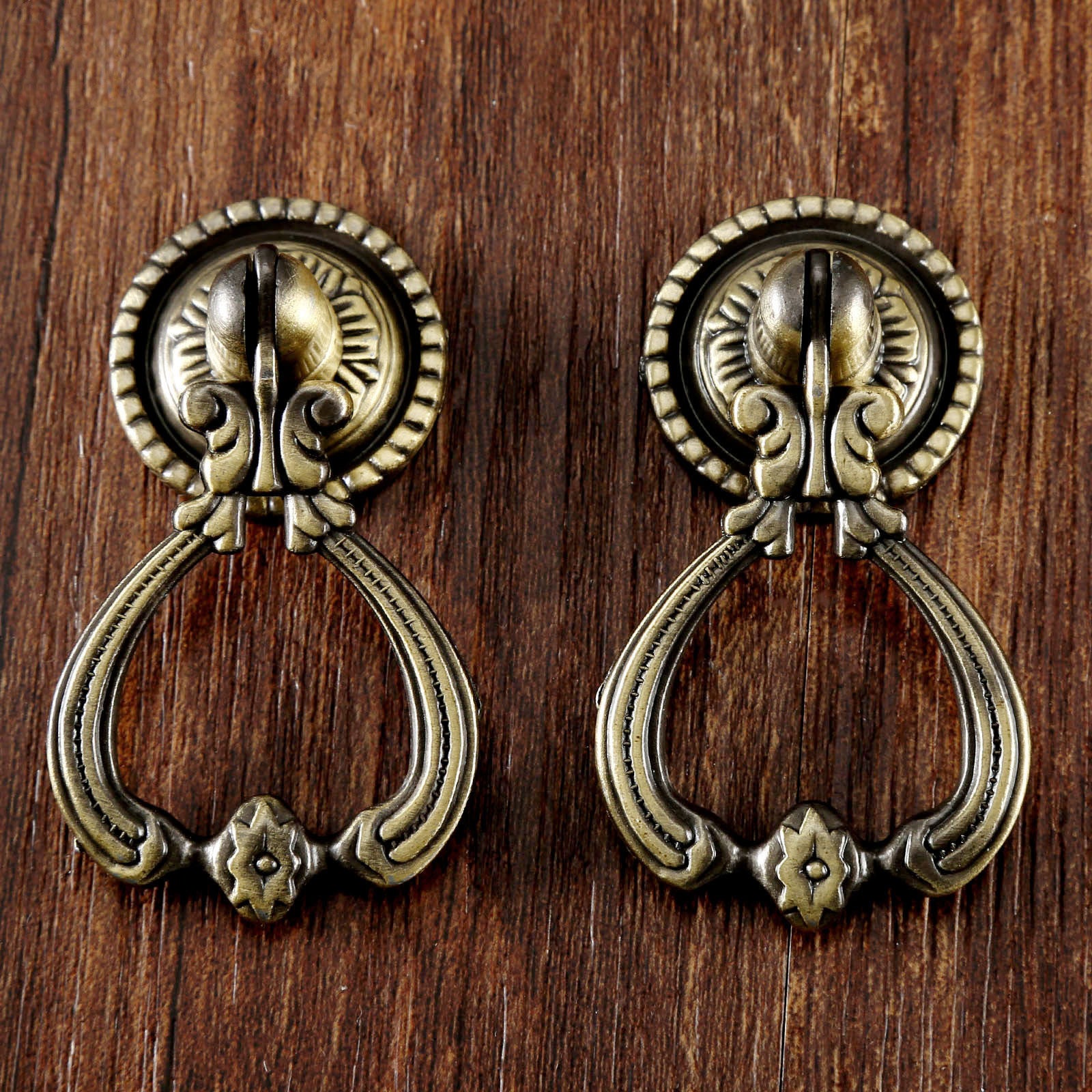 Popular zinc alloy antique cabinet door drawer handle - HAUSSLYON
