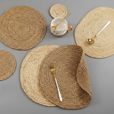 Japanese-Style Natural Aquatic Corn Husk Hand-Woven Placemats, Potholders, Round Western Food Coasters, Household Supplies - HAUSSLYON