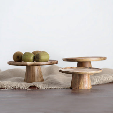 Plateau à gâteau en bois VidaXL, élégant et robuste, idéal pour présentation de desserts et pâtisseries.