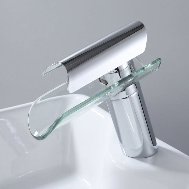 Robinet de salle de bain HAUSSLYON Falls en finition chromée avec poignée élégante et bec en acier inoxydable.