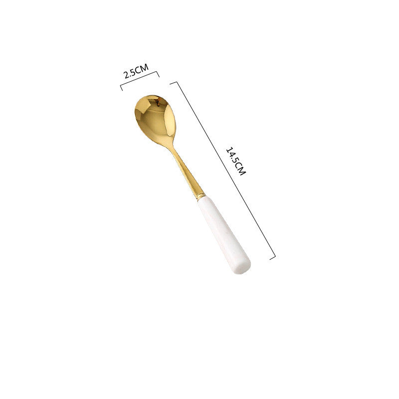 Couverts Danglars de VidaXL, ustensiles de table en acier inoxydable, présentation des fourchettes, couteaux et cuillères.