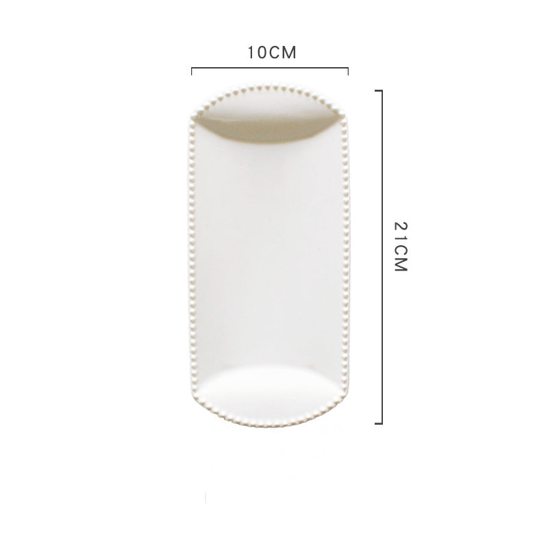 Assiettes en céramique VidaXL Ilé-Ifè, élégantes et durables, avec motifs traditionnels colorés sur fond blanc.