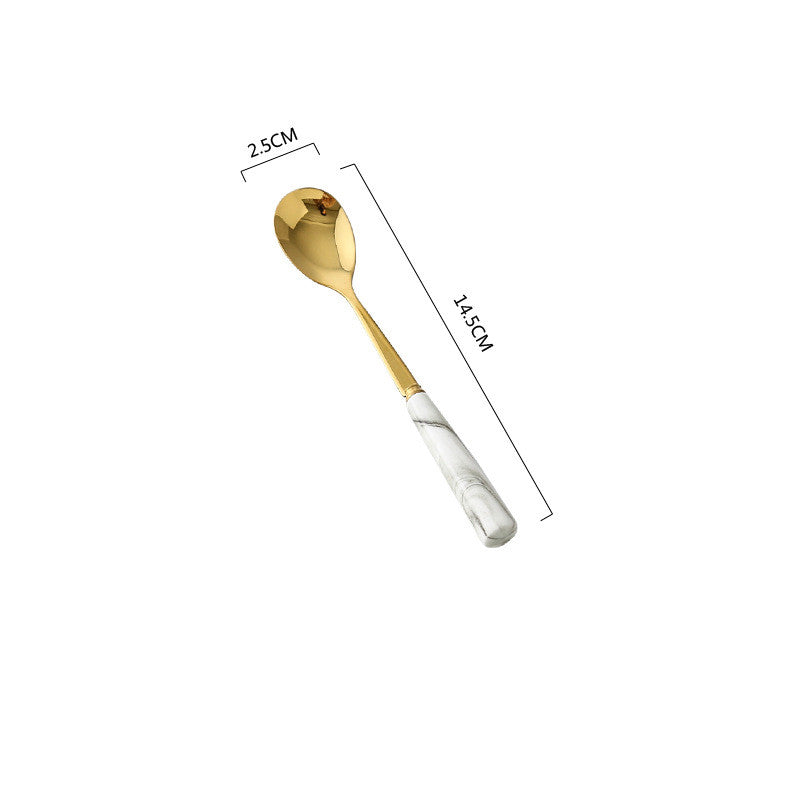 Couverts Danglars de VidaXL, ensemble de couverts en acier inoxydable pour repas élégants et durables.