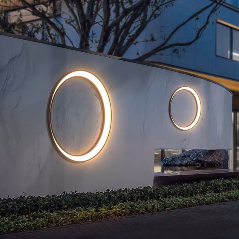 Outdoor Simple Round Wall Lamp Waterproof - HAUSSLYON