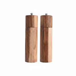 Moulin à poivre cylindrique VidaXL Dakar en bois avec mécanisme ajustable pour moudre le poivre.