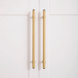 Poignées et boutons Cheverny VidaXL en bois clair, avec finition lisse, pour meubles et décoration intérieure.