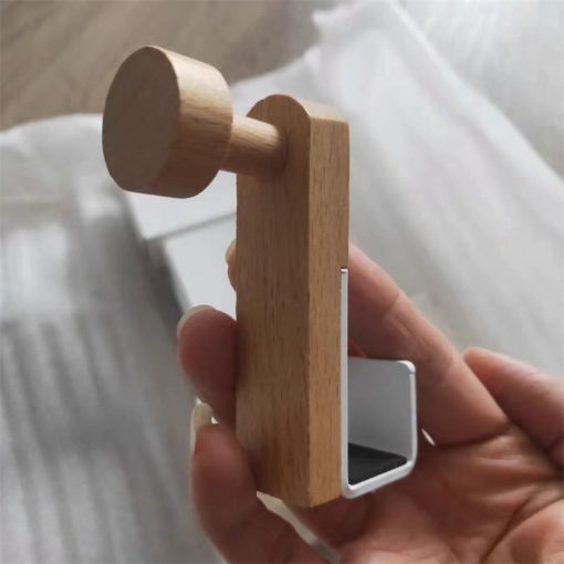 Crochets Douglas VidaXL, outils de bricolage en métal, disposés sur une surface, pour la fixation et l’accrochage.