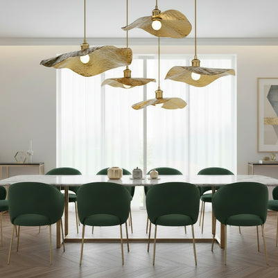 Lustre Morel de la marque Hausslyon, design élégant avec finition brillante, suspendu pour éclairage intérieur moderne.