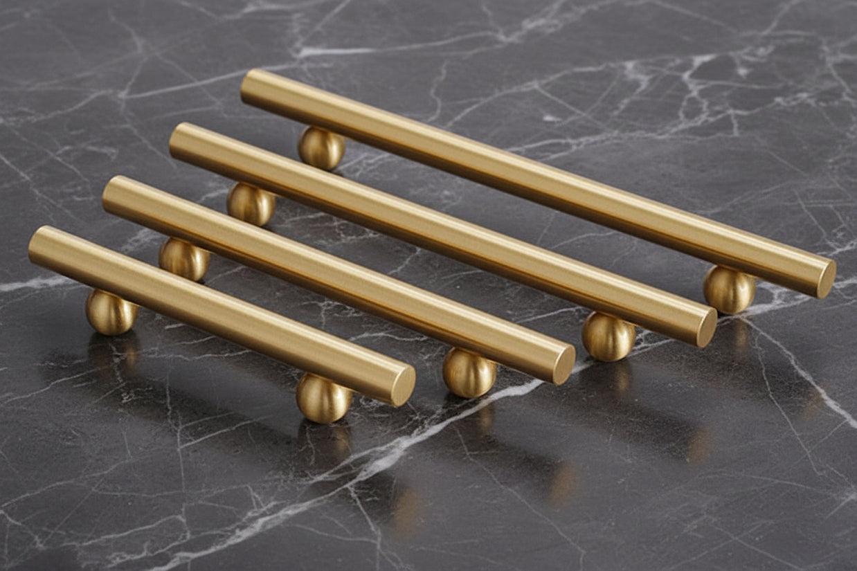 Poignées et boutons RENFAN Lagos, finition élégante, en métal, pour meubles ou décoration intérieure.