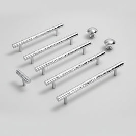 Poignées et boutons en chrome VidaXL Faria, design moderne et finition brillante pour meubles ou armoires.