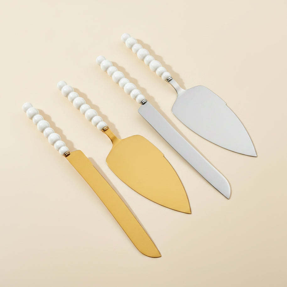 Spatules de cuisine Hauslyon Athenes en acier inoxydable, poignée en bois, pour cuisiner et retourner les aliments.
