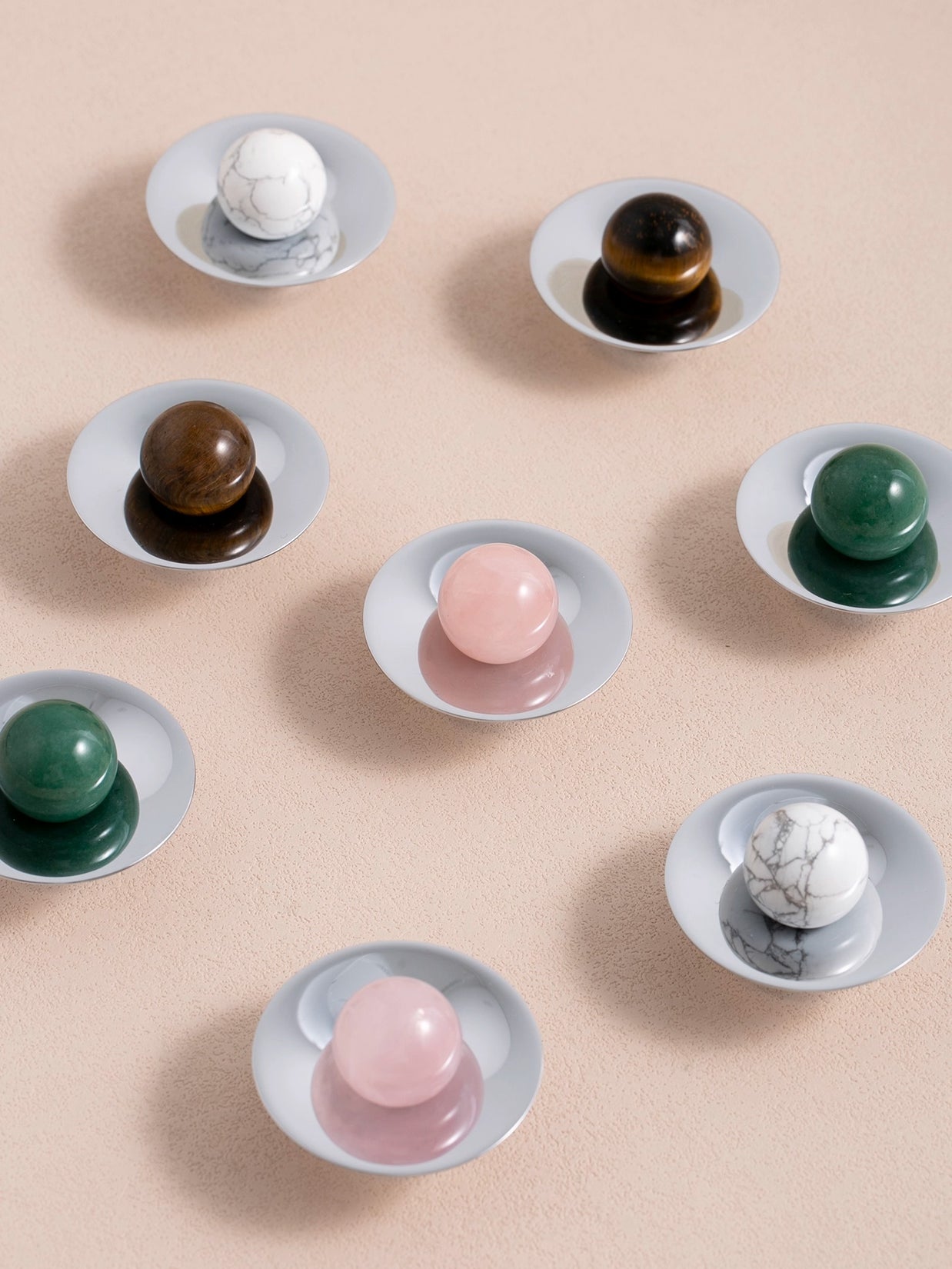 Boutons VidaXL Malbaie, petits boutons en bois naturel avec finition lisse, pour meubles ou projets de décoration intérieure.