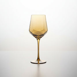 Verres à vin et champagne VidaXL, collection Lyon, avec des détails élégants, disposition sur une table en bois.