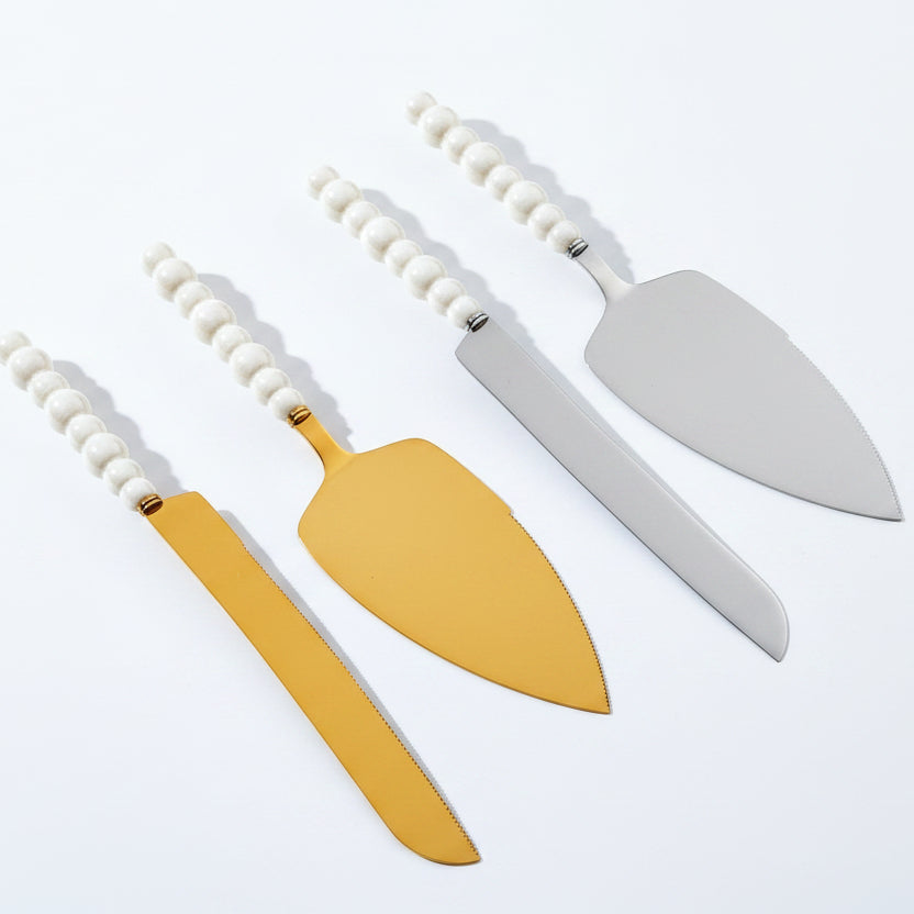 Spatules VidaXL Athens en acier inoxydable, adaptées à la cuisine, avec manches en bois pour une prise confortable.