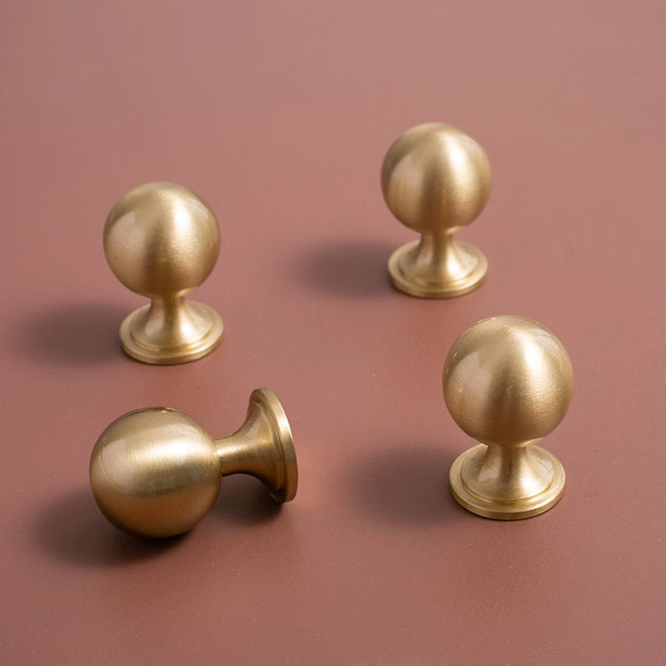 Poignées et boutons VidaXL Yankari, finition élégante, montrés dans une image claire, parfaits pour meubles ou décoration intérieure.