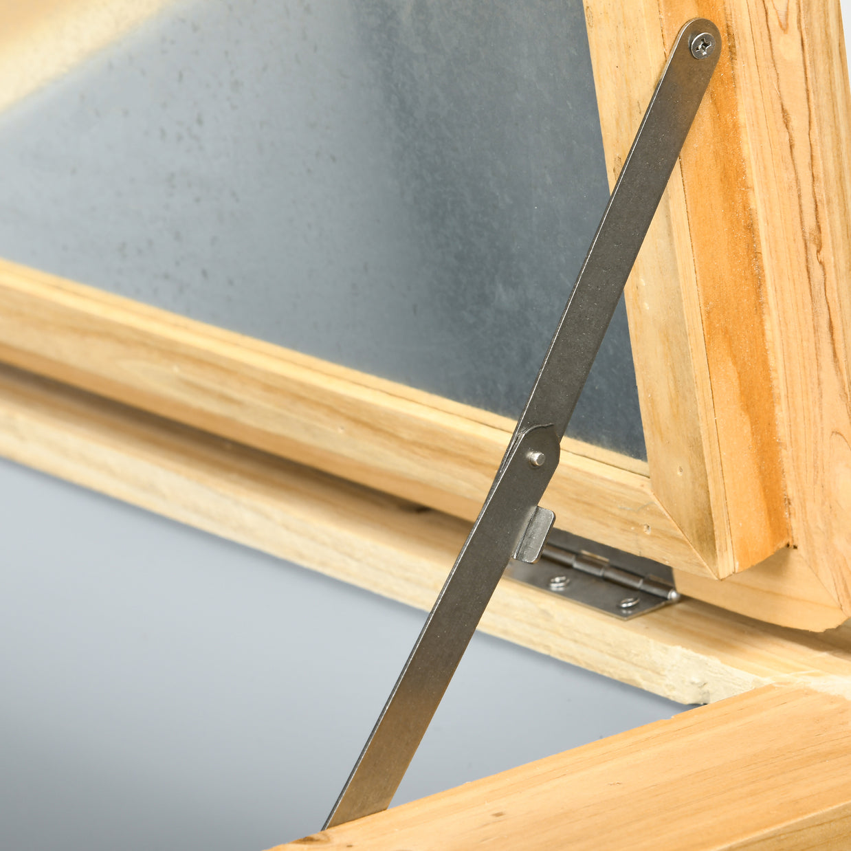 Glacière extérieure en Wenge AOSOM, design robuste avec isolation thermique pour garder les aliments frais en extérieur.