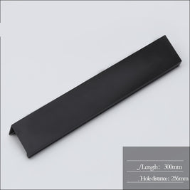 Hidden edge hardware handle - HAUSSLYON