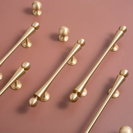 Poignées et boutons VidaXL Yankari, accessoires en métal avec finition élégante, adaptés pour meubles et décoration intérieure.