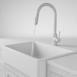 Robinet de cuisine Hausslyon Salem tactile, moderne avec finition en acier inoxydable, vue de l'ensemble du robinet sur le plan de travail.