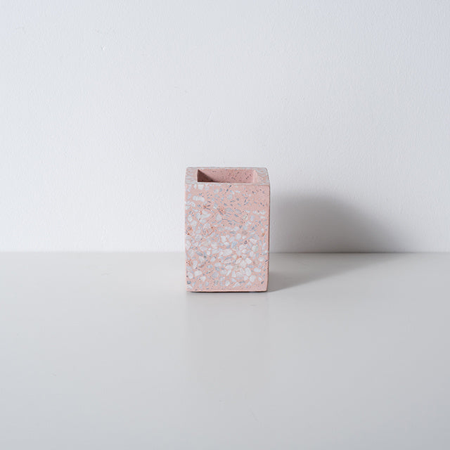 Accessoires de salle de bain VidaXL Verone, ensemble carré rose pour décoration et organisation dans la salle de bain.