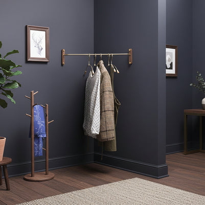 Barre à vêtement en bois décorative Nice de VidaXL, accessoire élégant pour suspendre vêtements ou décor intérieur.