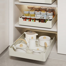 Étagère de rangement coulissante VidaXL pour armoires de cuisine avec plusieurs niveaux en métal noir.
