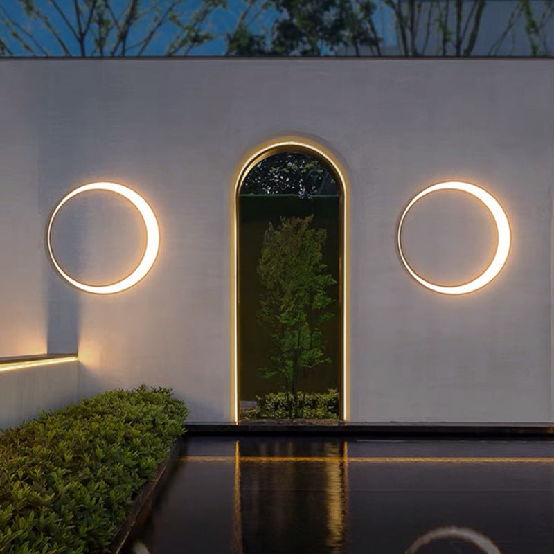 Outdoor Simple Round Wall Lamp Waterproof - HAUSSLYON