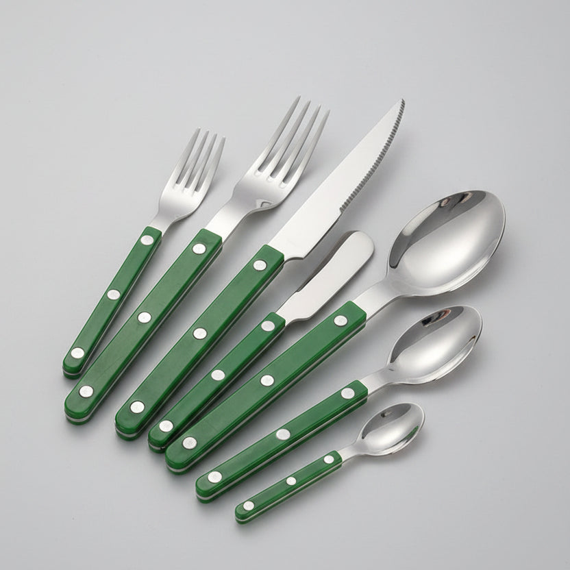 Set de 4 couverts Hauslyon Bamenda en acier inoxydable, design élégant et finition brillante pour table moderne.