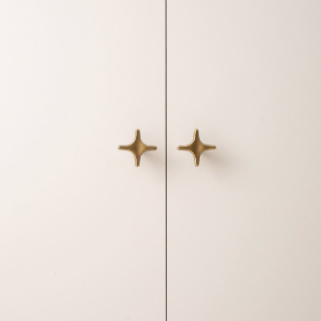 POIGNÉES ET BOUTONS - ORME - HAUSSLYON