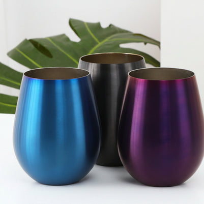 Verre en acier inoxydable Hanam de Hauslyon, élégant et durable, avec finition brillante visible dans l'image.