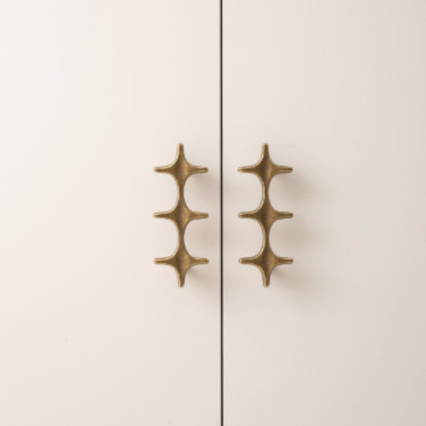 POIGNÉES ET BOUTONS - ORME - HAUSSLYON
