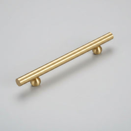 Poignées et boutons Lagos de la marque Renfan, détails en métal avec finition élégante, pour meubles ou décoration intérieure.