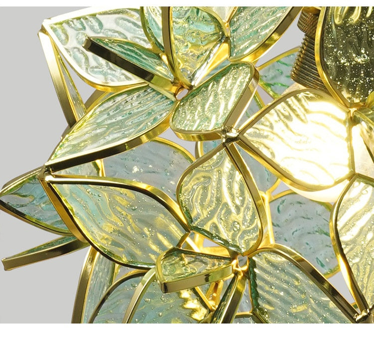 Lustre Vendise blanc chaud de VidaXL, design élégant avec bras courbés et diffuseur lumineux, idéal pour salle à manger ou salon.