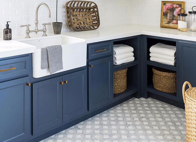 Poignées et boutons VidaXL pour meubles, finition élégante, visibles en bronze, idéal pour rénovation ou décoration intérieure.