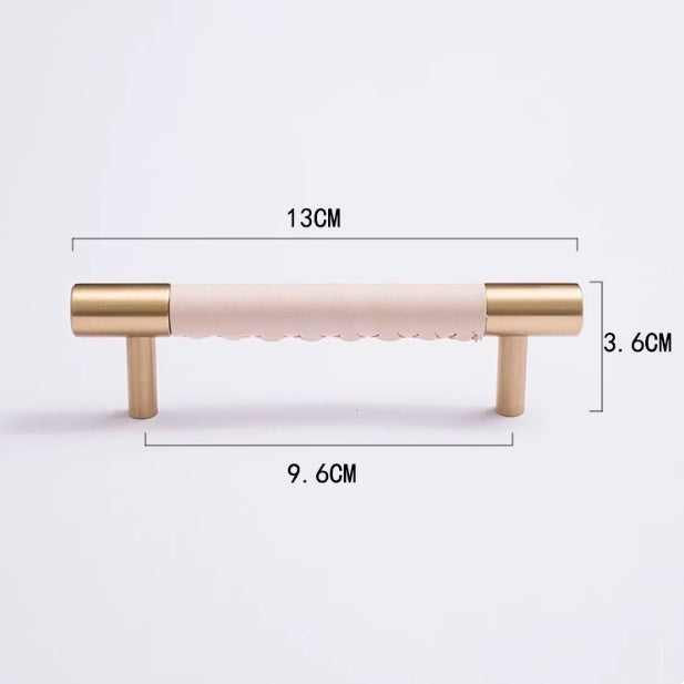 Poignées et boutons Cologne de VidaXL, boutons crème pour meubles, vue rapprochée des boutons en plastique.