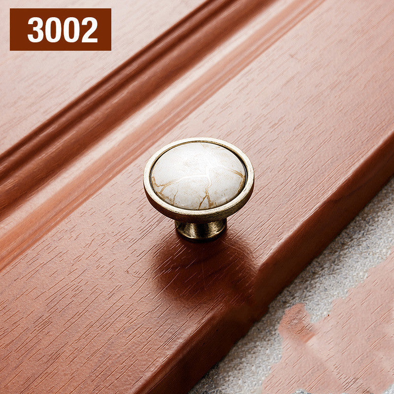 Poignées et boutons Rochelle VidaXL, ensemble de 128 mm, design moderne pour meubles, vue en gros plan.