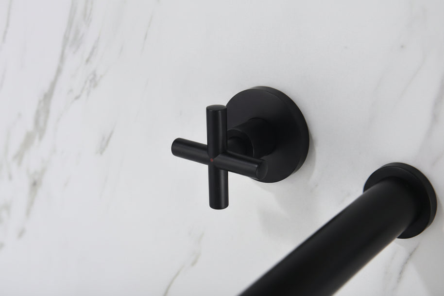 Robinet de salle de bain VidaXL Bogota noir, design moderne, avec poignée élégante et finition noire brillante.