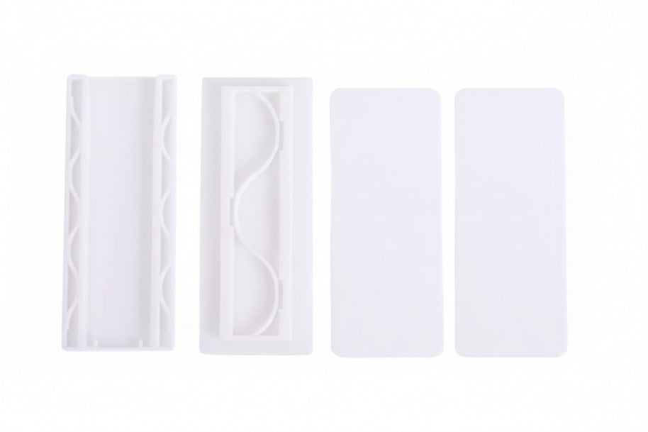 Support mural VidaXL pour cintres, en blanc, fixations solides pour rangement mural pratique et élégant.