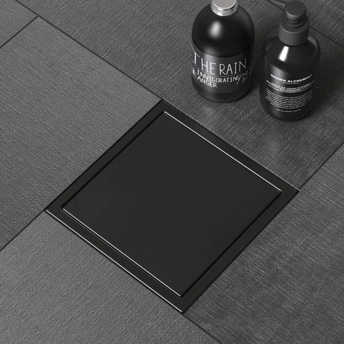 Système de drainage VidaXL Moniz en argent, 11x11cm, avec tuyau soudé, pour gestion efficace de l'eau.